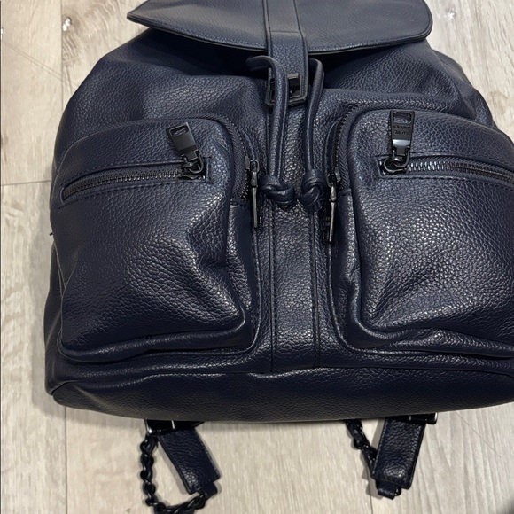 Steve Madden Navy Blue Backpack Purse 
Pebbled Look With Adjustable Chain Straps main image 8